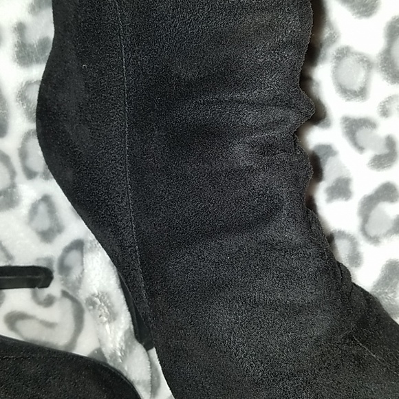 Shoes (Booties) - Picture 3 of 3